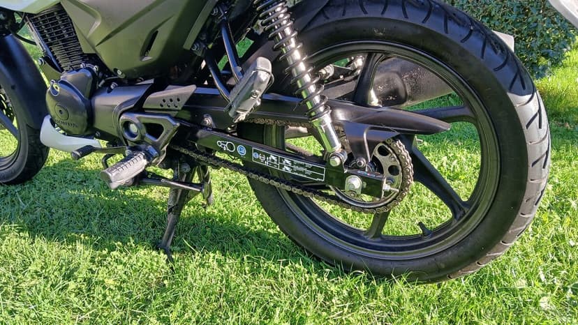 Honda CBF 125 najeto 9425 km