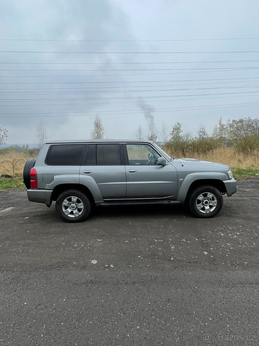 Nissan Patrol y61 GR Wagon