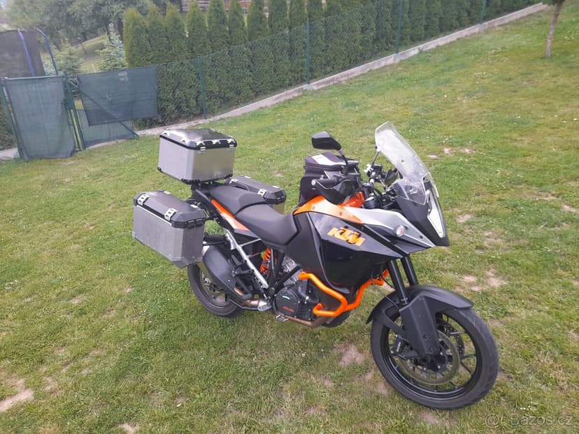 KTM 1050 ADVENTURE
