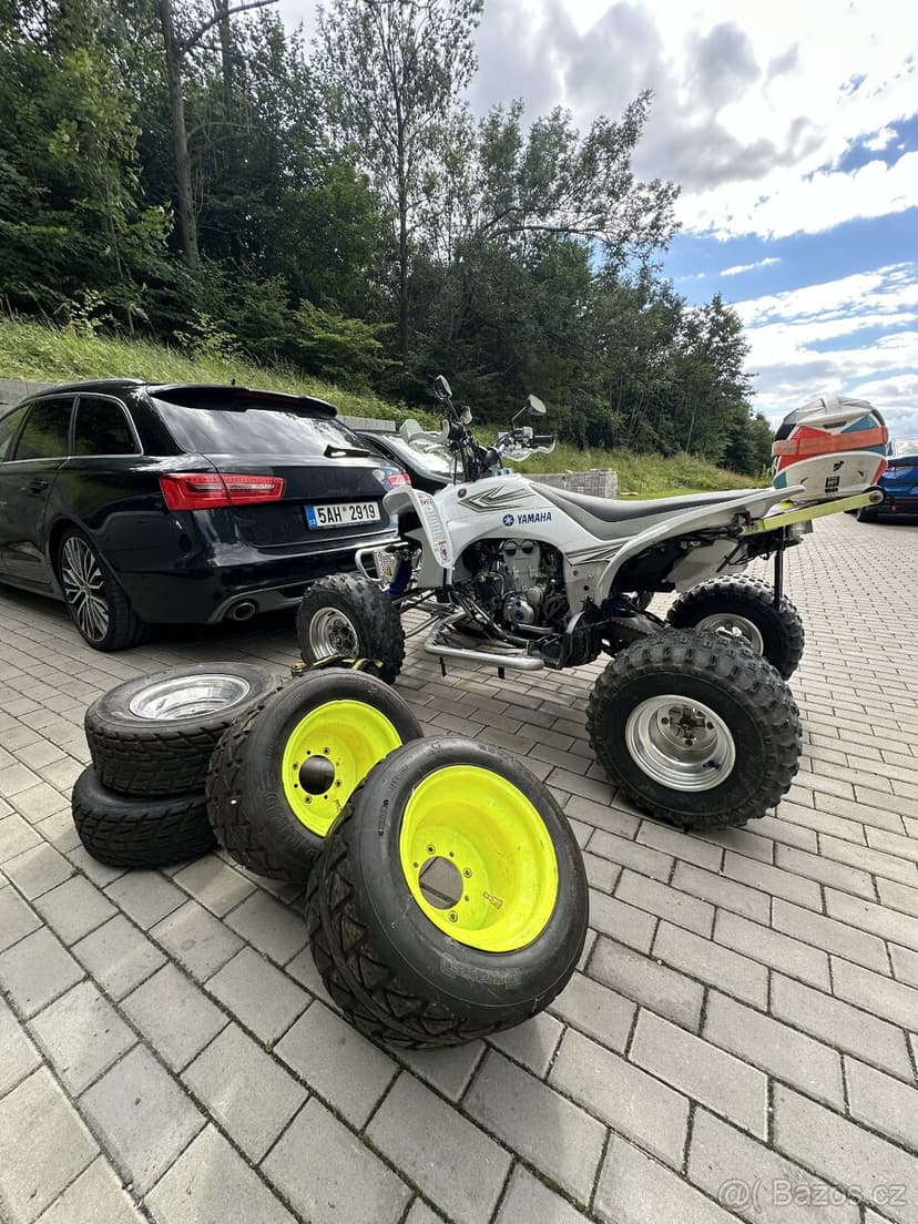 Yamaha 450 čtyřkolka atv
