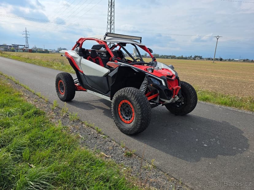CAN AM MAVERICK X3 RC 2022
