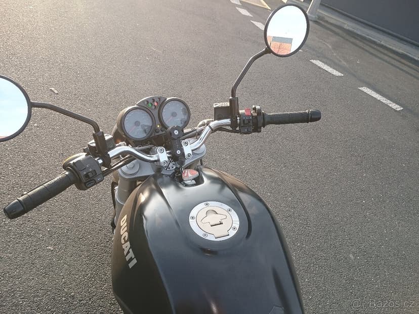 Ducati Monster 620