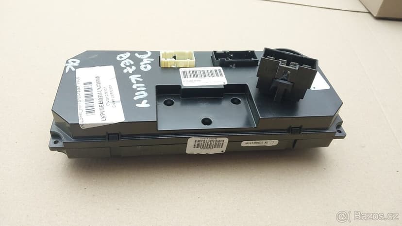 Nissan Navara D40 : Ovladač topení 27510EB60B