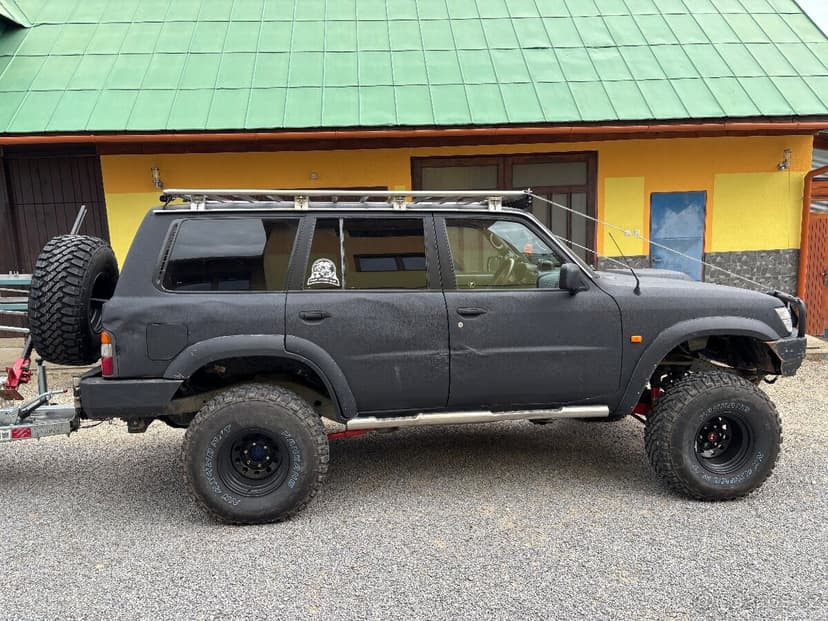 Nissan Patrol GR Y61 1999