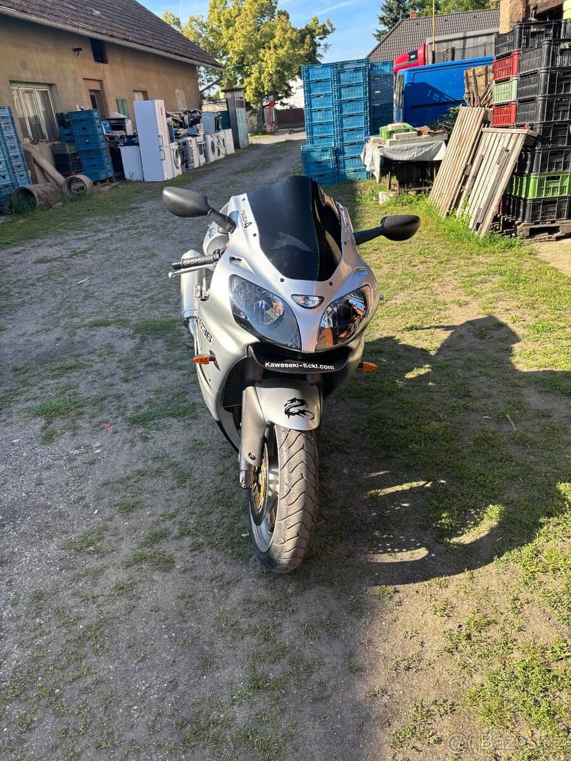 Kawasaki ZXR6 Ninja 600 636