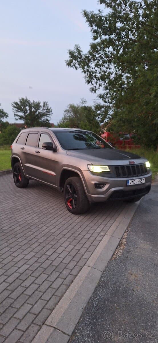 PRODÁM JEEP GRAND CHEROKEE 3.0. OVERLAD MOŽNÝ ODPOČET DPH