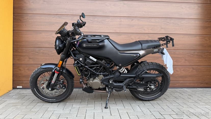 Husqvarna svartpilen 125 2023