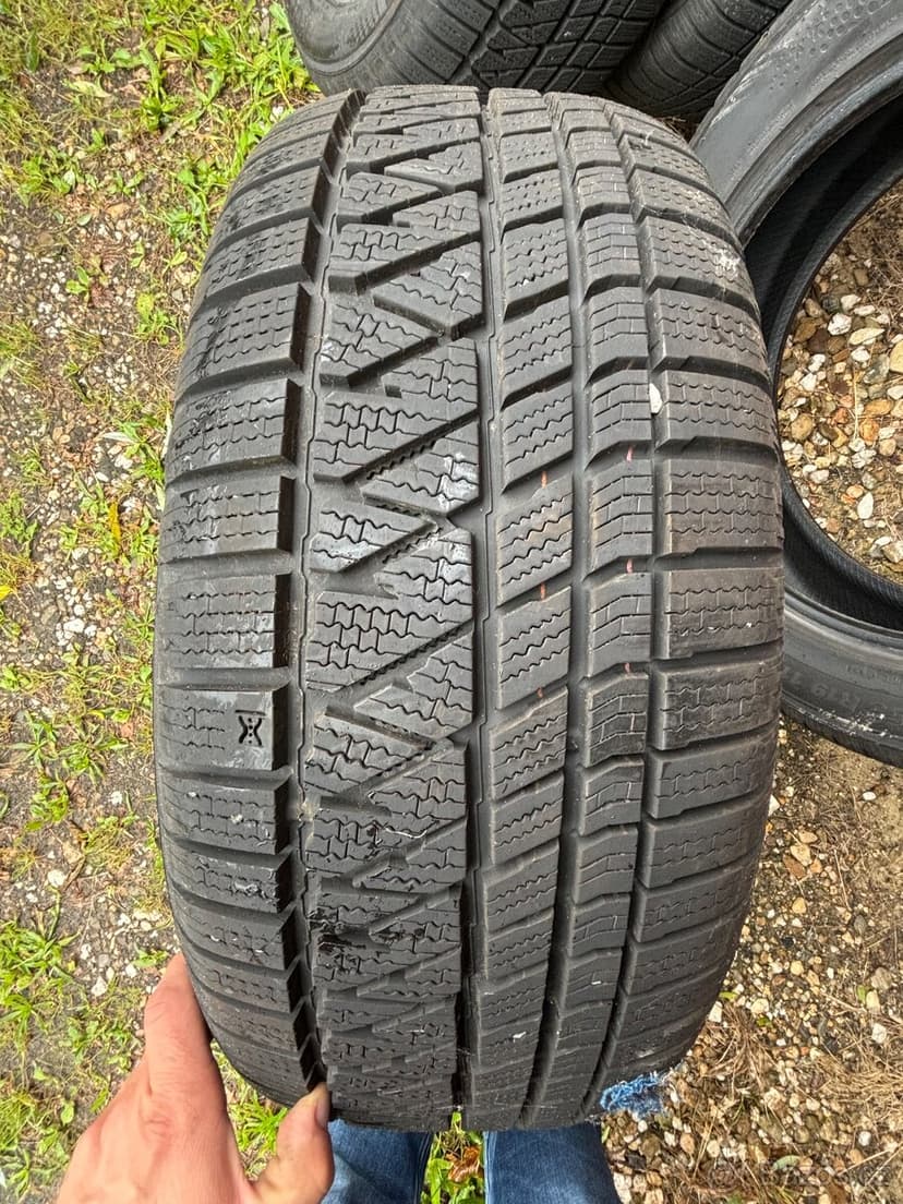 Zimní pneu KUMHO 255/55 R19
