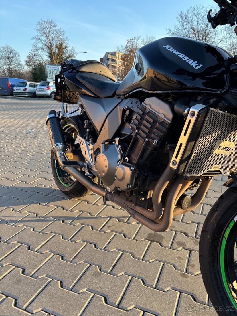 Kawasaki Z750 A2 (25kW v TP) | 50tis km | po velkém servisu