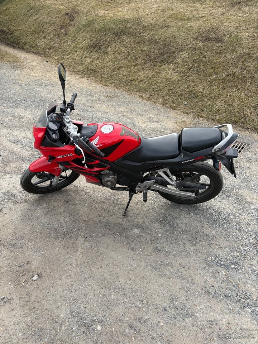 Honda cbr 125R