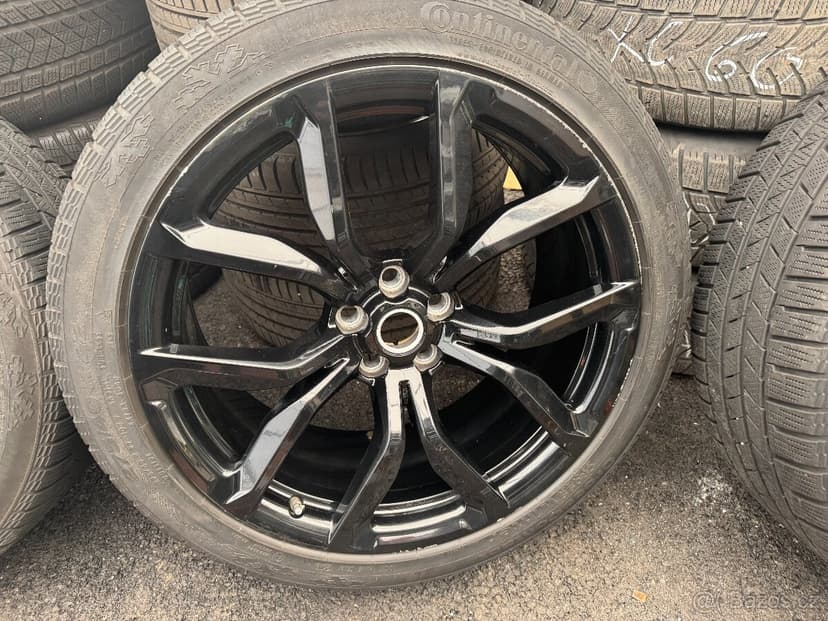 Prodam orig ALU kola R22 Range Rover vč zimnich pneu.