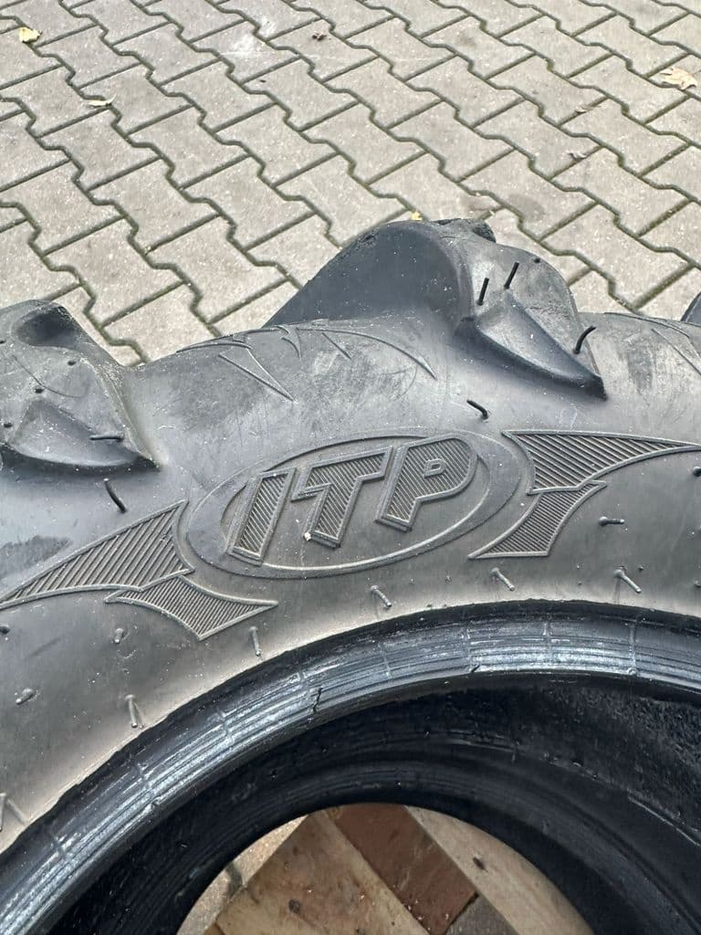 PNEU ITP MONSTER MAYHEM 30x10.00-14