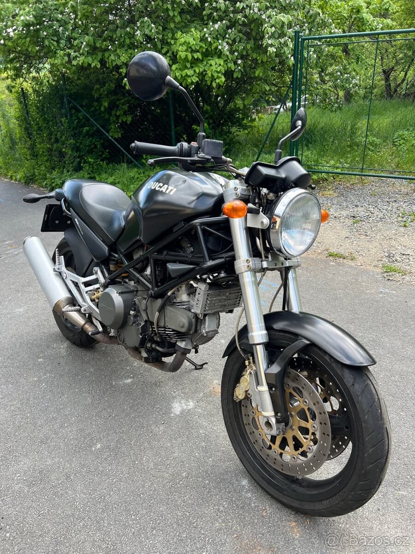 Ducati Monster 750