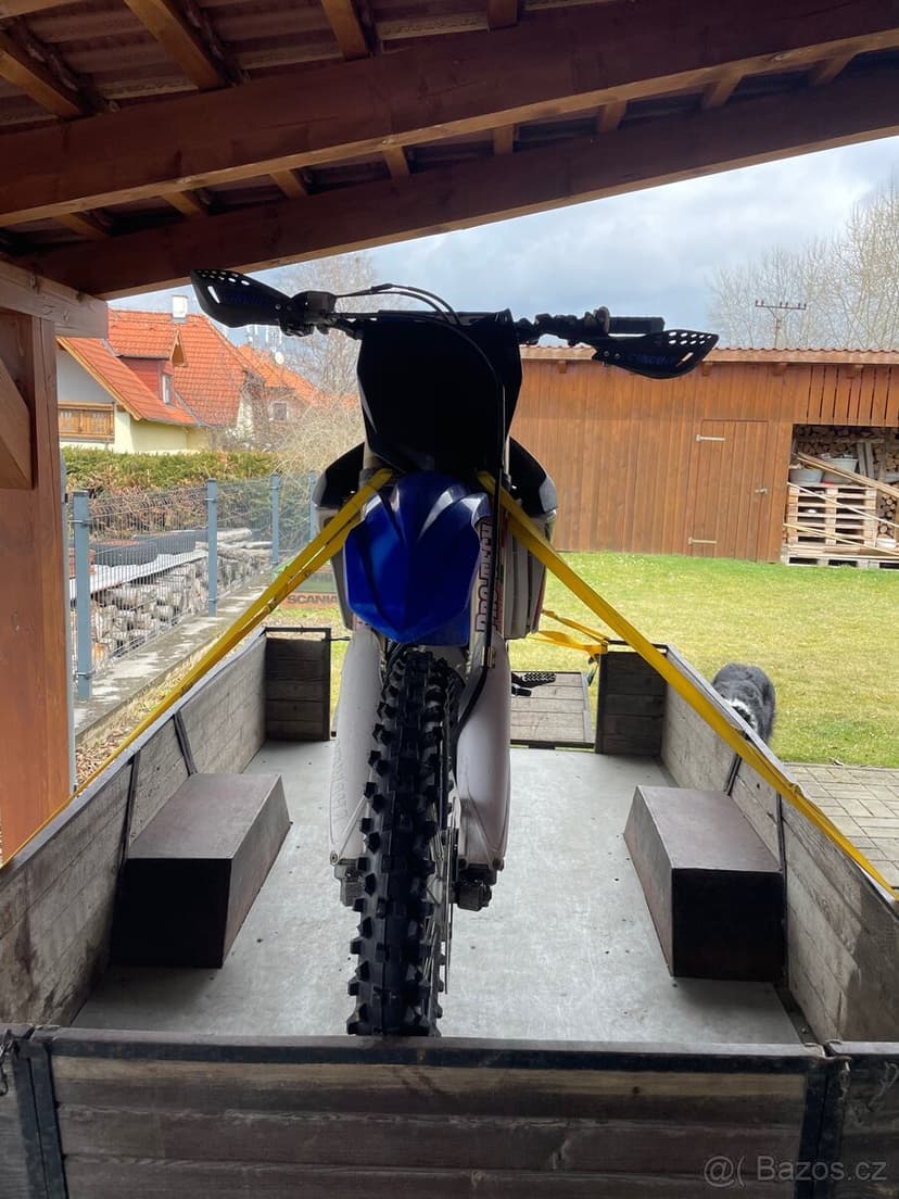 Yamaha YZF 450