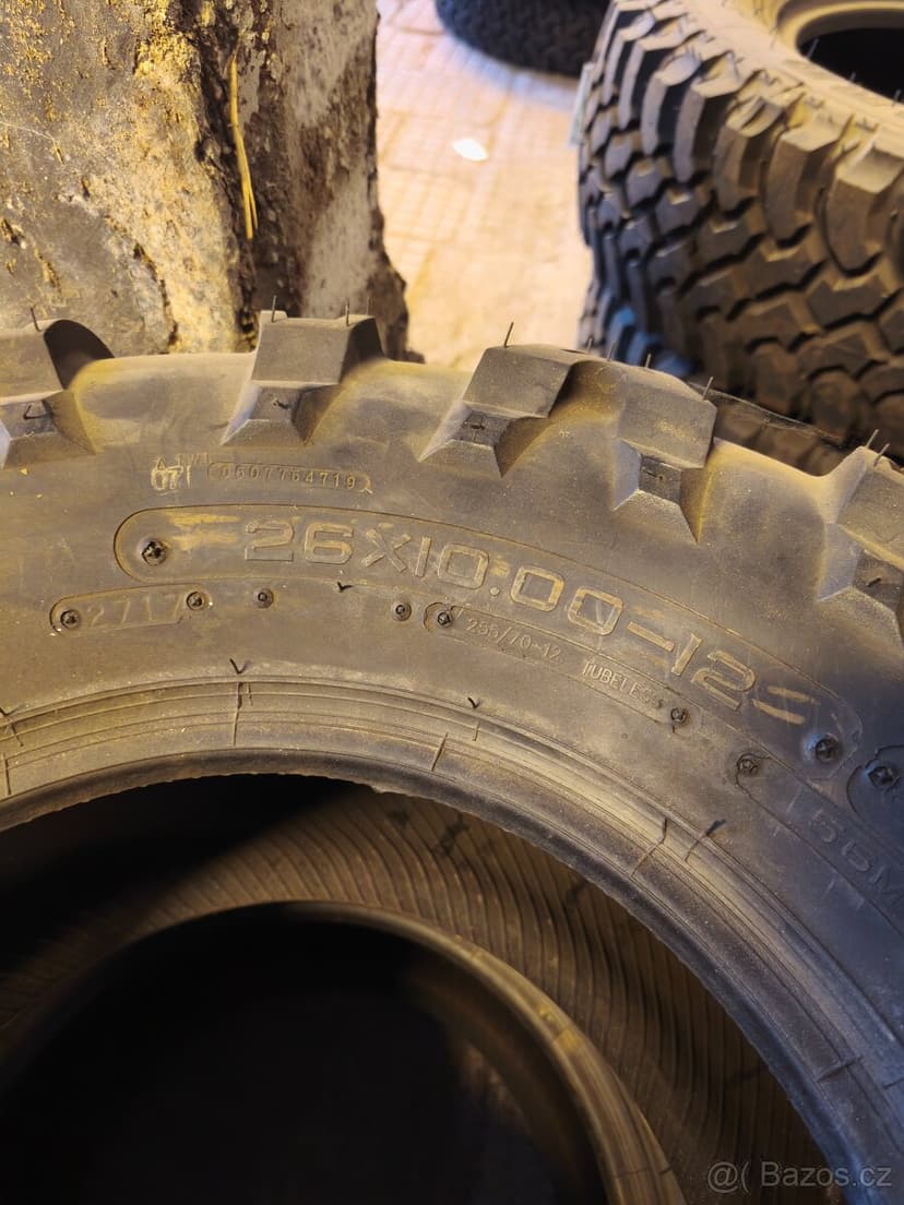 Pneu CST Abuzz 26x8 R12 a 26x10 R12