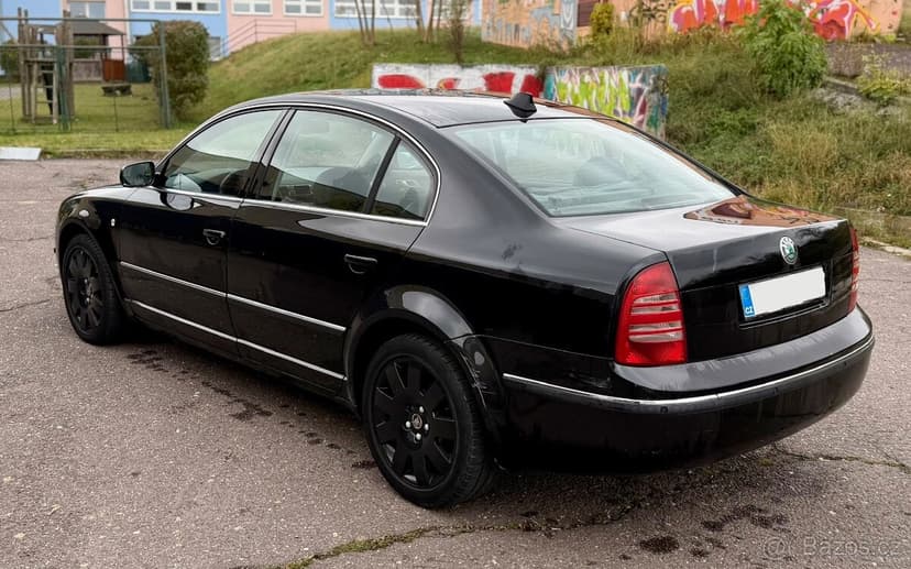 Výměna SUPERB 2.8i V8 + KAWASAKI GPZ 500S