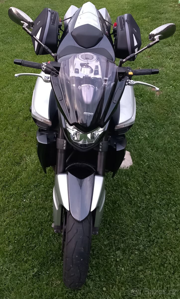 Prodám motocykl Suzuki GSX 1300 B-King