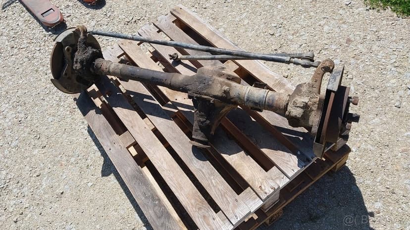 Suzuki Samurai – Náprava přední úzká