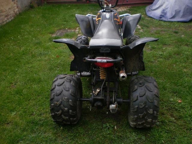 čtyřkolka 150 ccm
