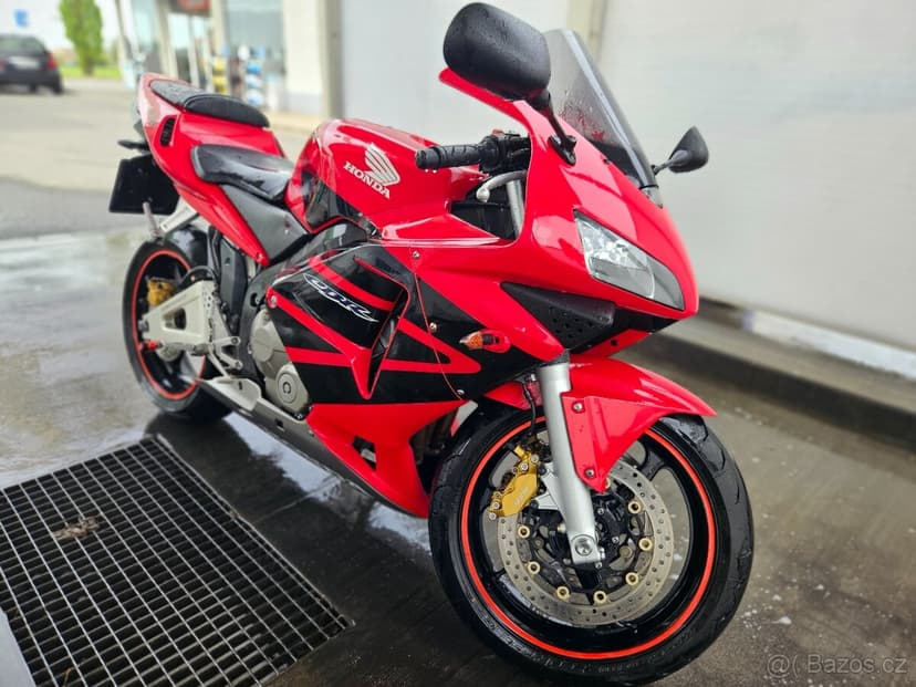 Honda cbr 600 rr