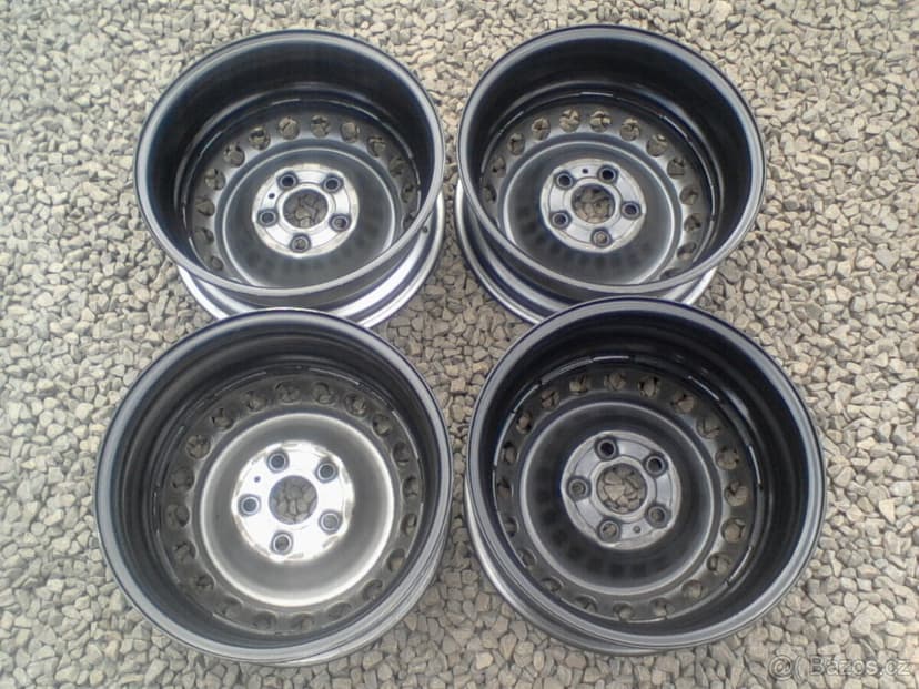 16 plechové disky VW Amarok (2010-20)