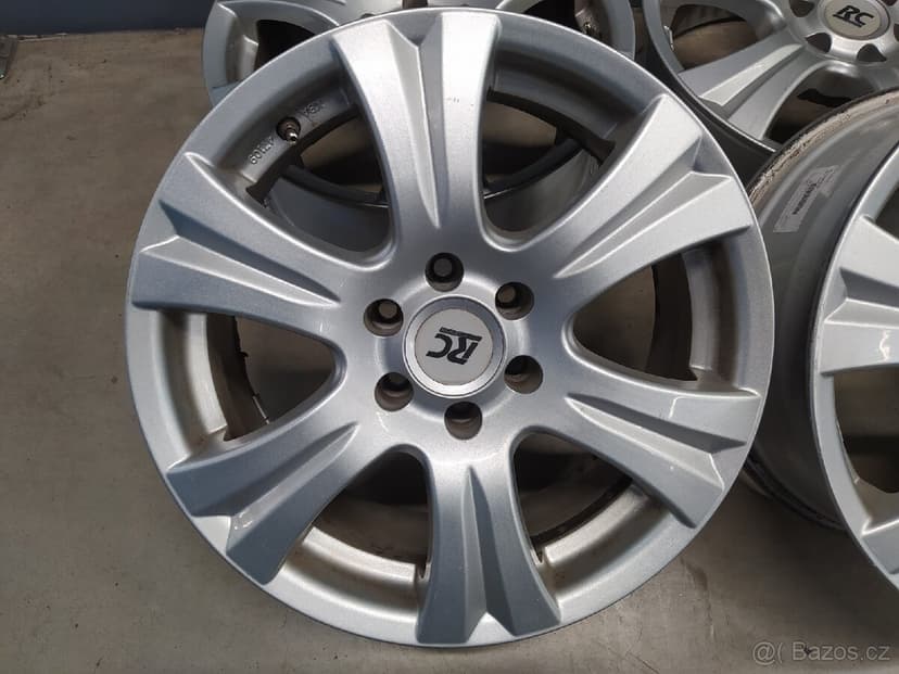 ALU disky 6x114,3 17"