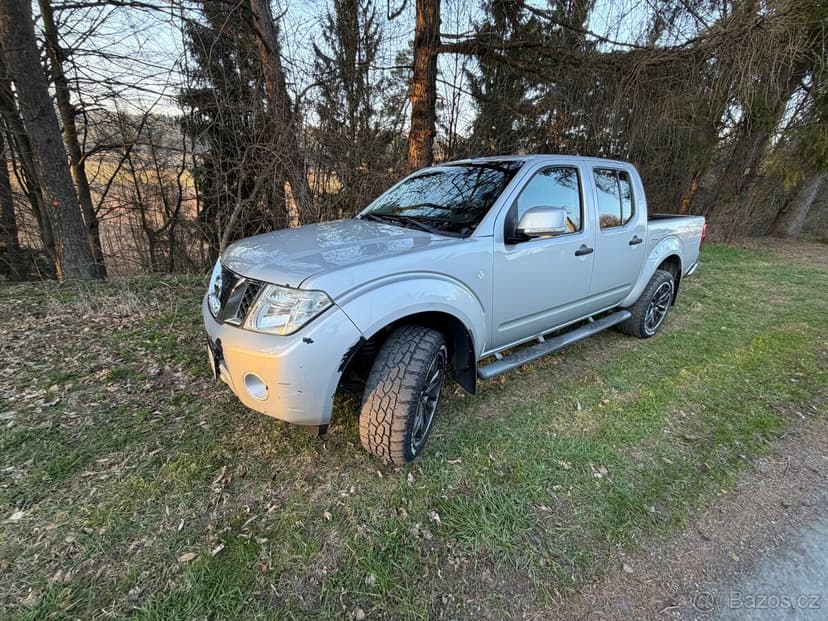 Nissan Navara D40
