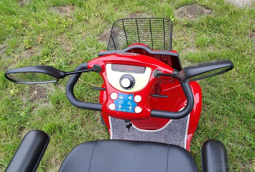 Čtyřkolka pro seniory Selvo 4800