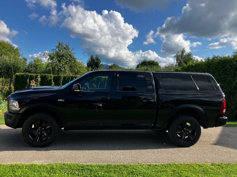 Dodge Ram 1500 Classic WARLOCK - 2023 - Pentastar