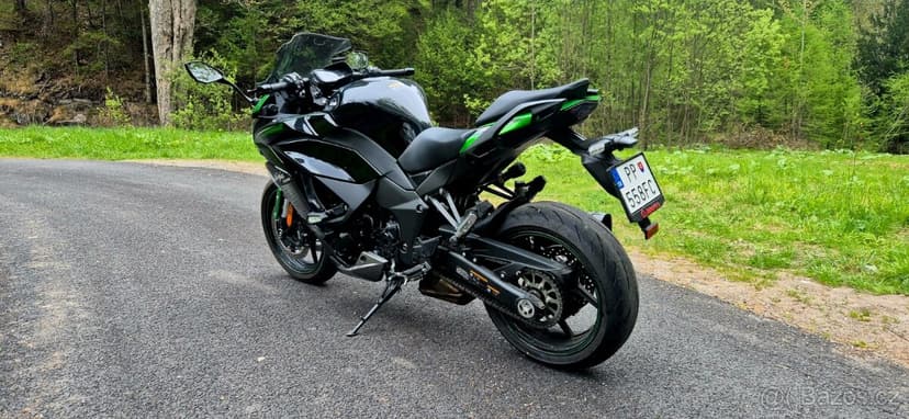 Kawasaki Ninja 1000SX 2023 – 5700 km – Touring kufre – MIVV