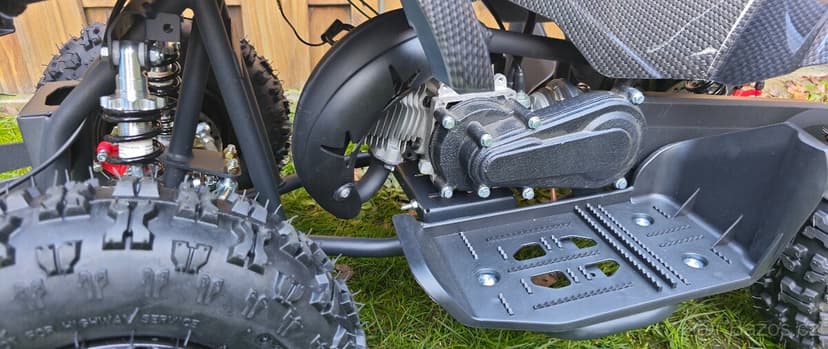 Nová dětská čtyřkolka 49ccm M-Hunter 6"kola Carbon