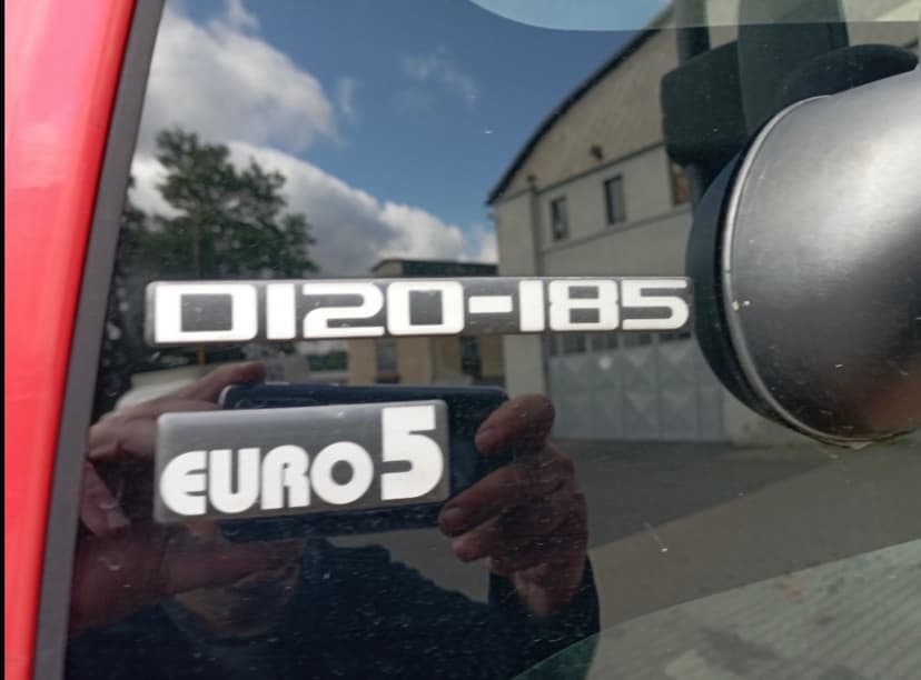 Avia D120 - montážní plošina