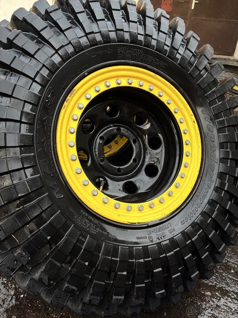 Maxxis Trepador Competition 37x12.5x16 +Beadlock