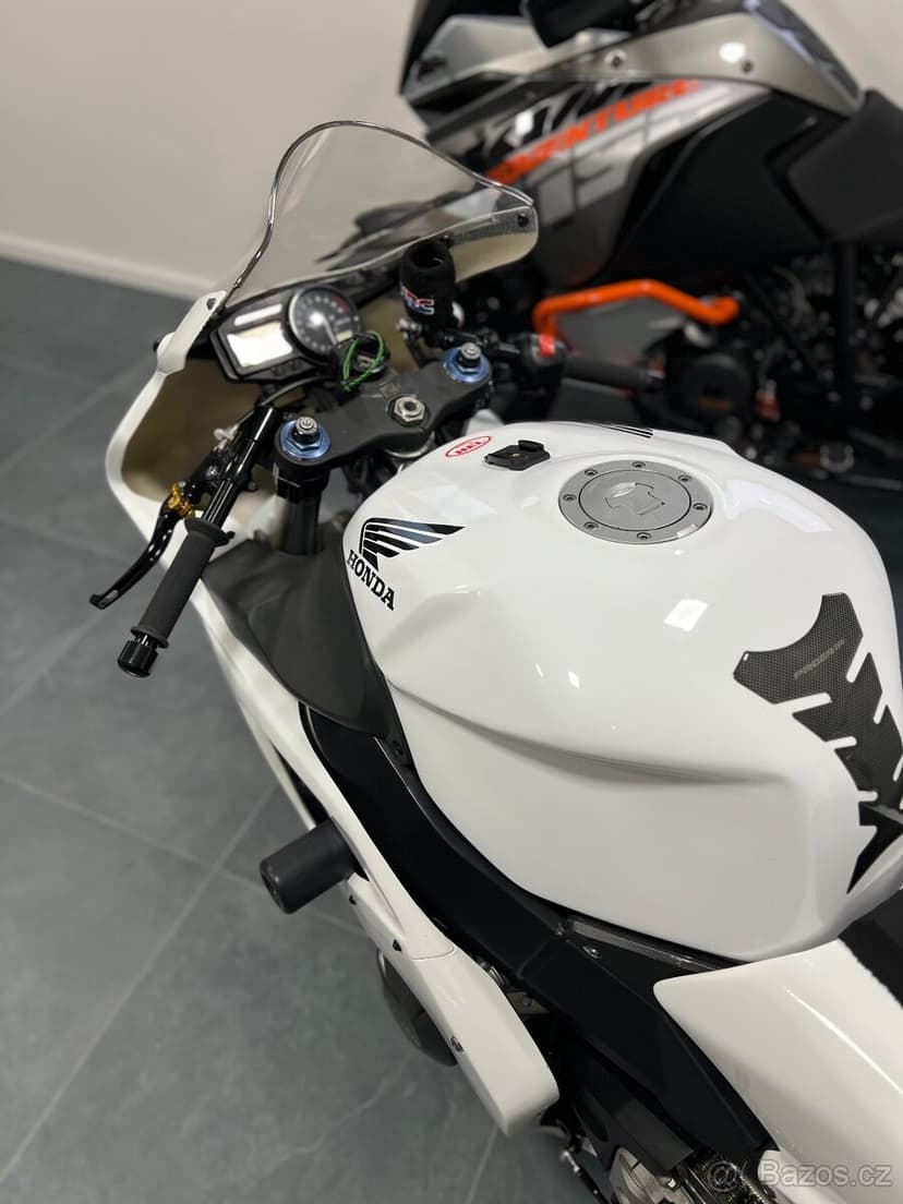 Honda CBR 954RR Fireblade 2003