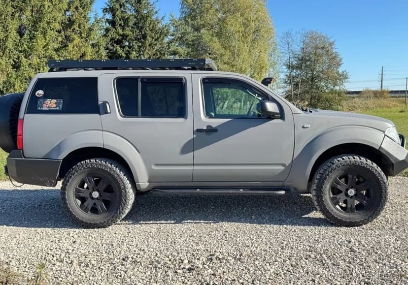 Nissan Pathfinder 2.5 dCi SE 126kw