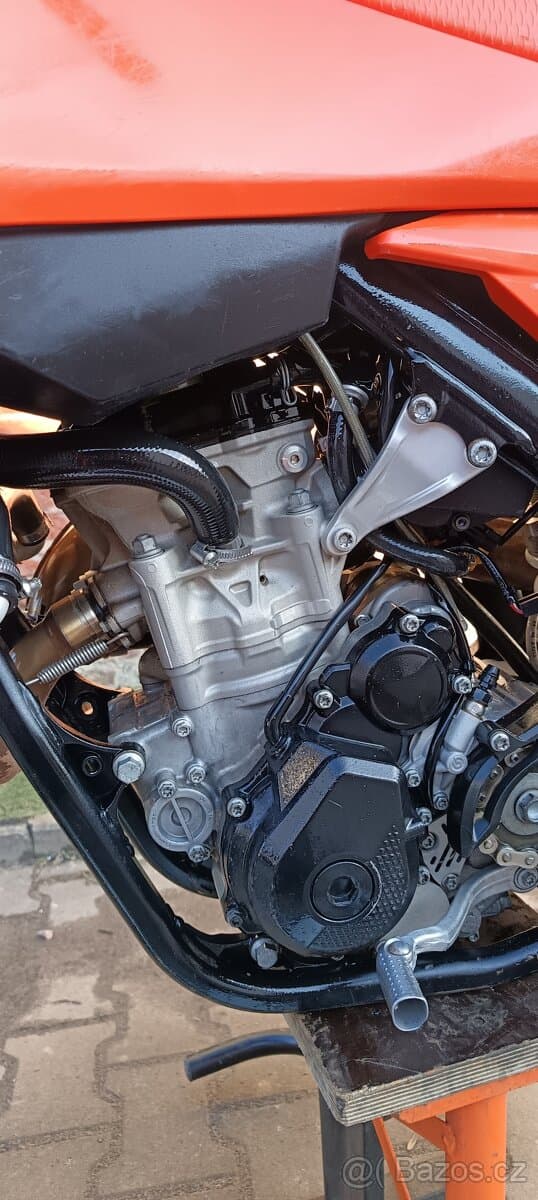 Prodám KTM 250 sxf 2024