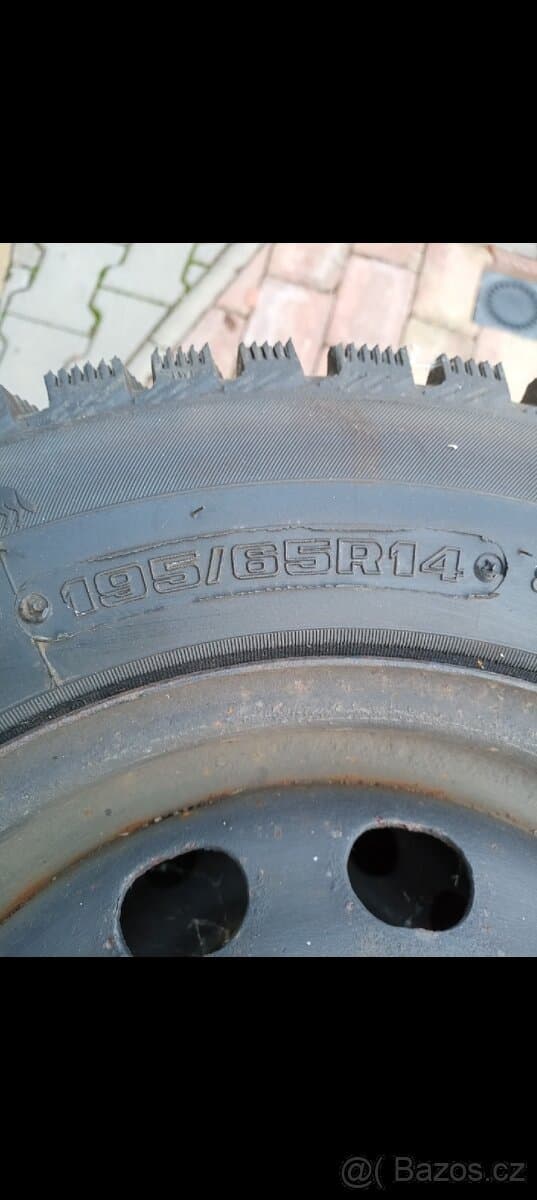 Zimní pneu s disky, z Ford  Sierra 195×65×R14