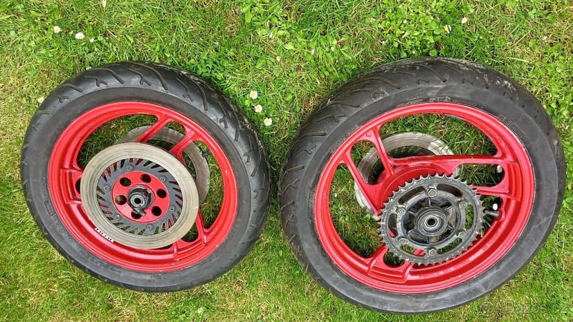 Díly Yamaha Fz 750 1FN