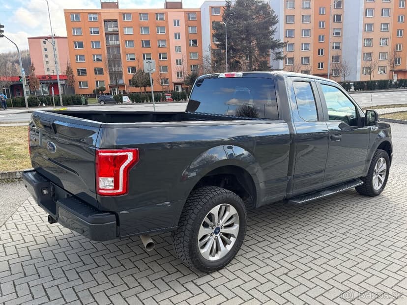 Ford F150 5.0 V8--4x4--2017--korba 2m--