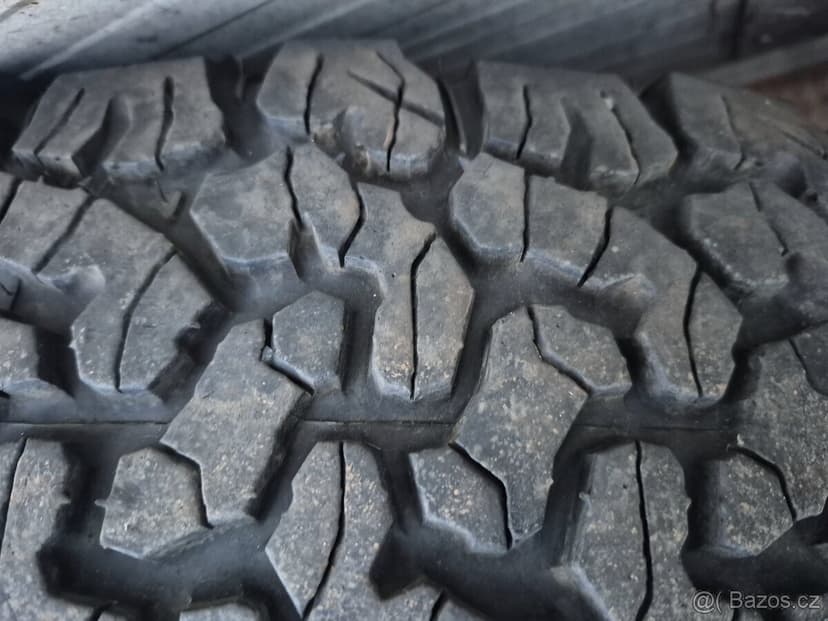 LAND ROVER DEFENDER – KOMPLETNÍ KOLA WOLF