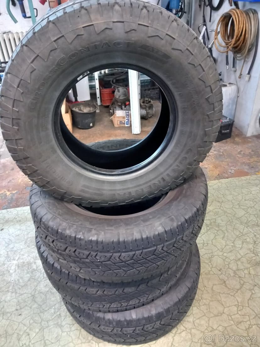 Pneu SUV 255/70/15  sada 1000kc
