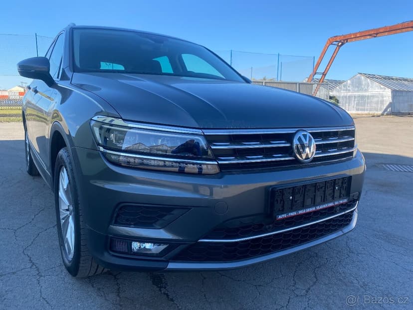 VW TIGUAN 2.0TDI 4x4,24904km DSG,LED,NAVI,Park Pilot