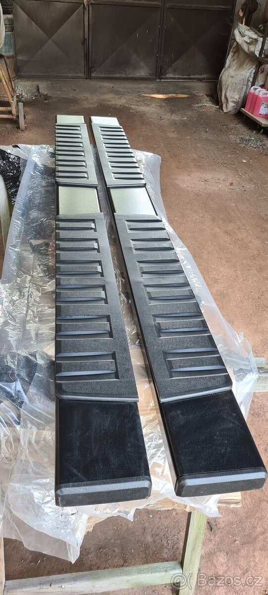 Ford F150 - nášlapy (stupačky) 2004-2014