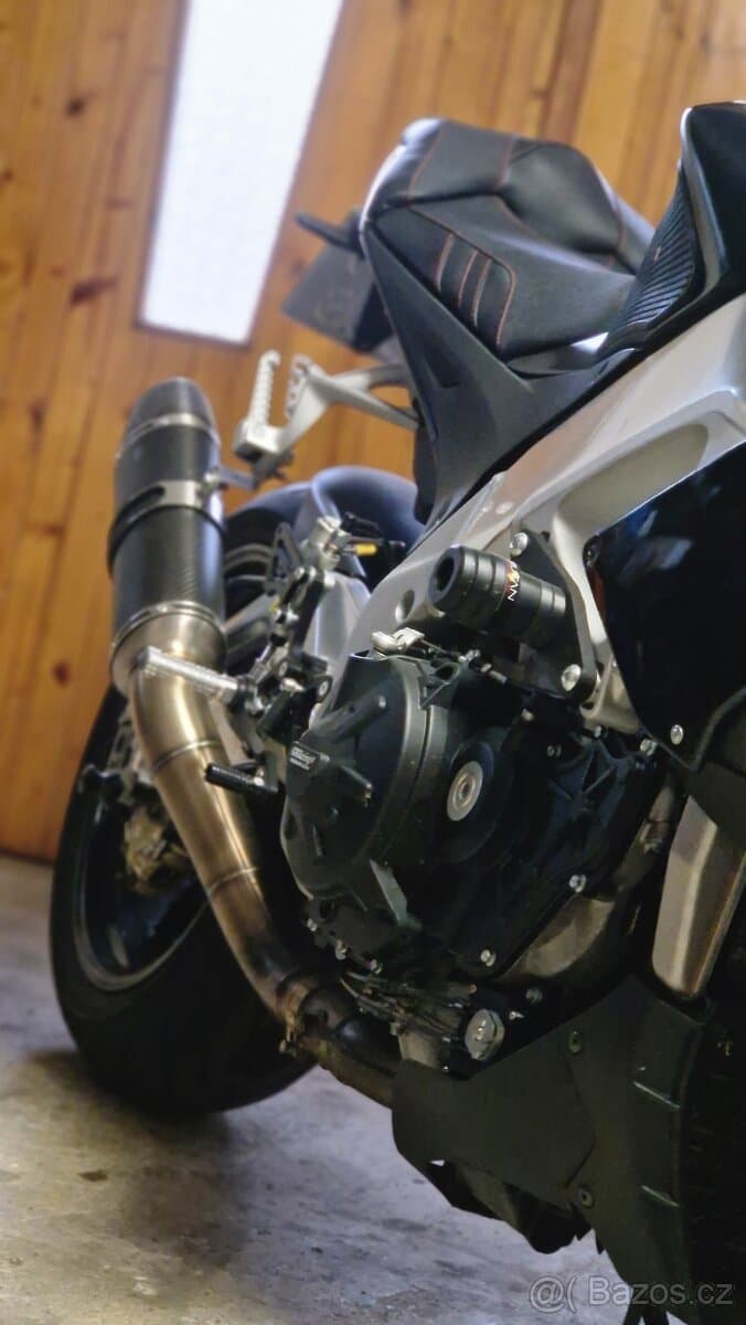 Aprilia Tuono V4R, 123kW bez APRC, r.v. 2013