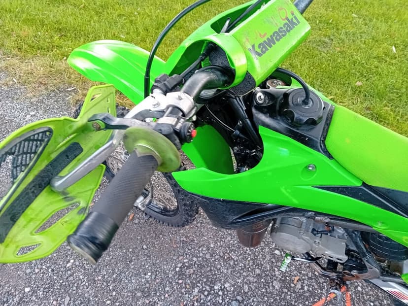 KAWASAKI KX 85