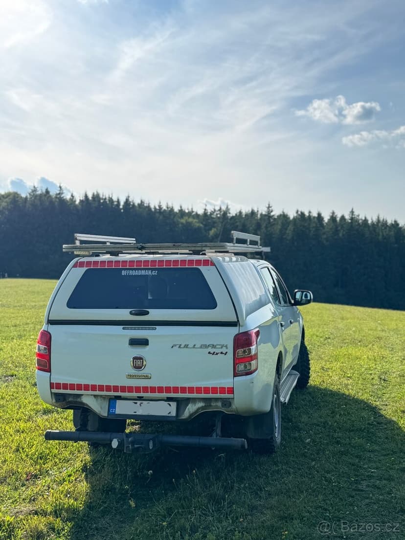 Mitsubishi L200 2.4Di-D/Fiat Fullback 2.4 MJT