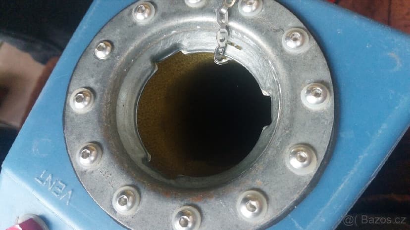 Elektrický posilovač a kovaná kola a díly autokros