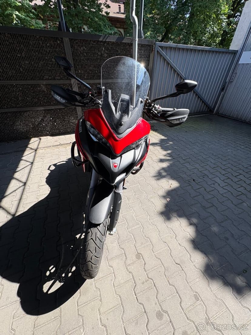 Ducati Multistrada V2S / 2024