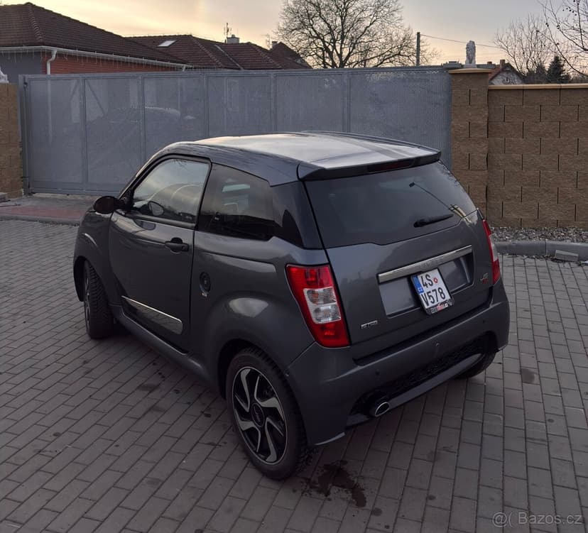 Ligier JS 50L od 15let