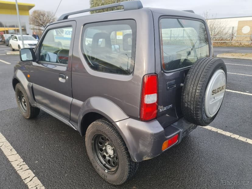 Suzuki Jimny 1.3 16V 4x4, 63kW, 8/2010, nová STK